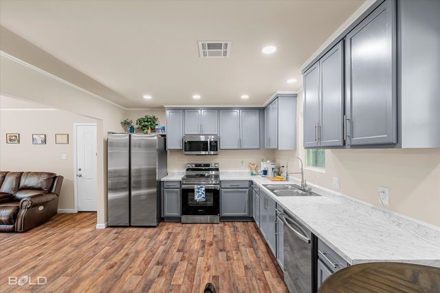 326 Montgomery Lane, Benton, LA 71006