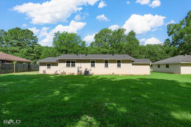 326 Montgomery Lane, Benton, LA 71006