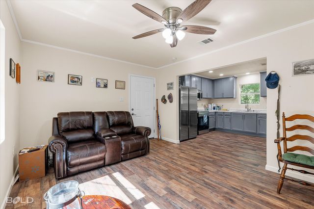 326 Montgomery Lane, Benton, LA 71006