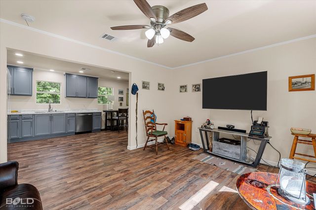 326 Montgomery Lane, Benton, LA 71006