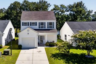 114 Coosawatchie Street, Summerville, SC 29485