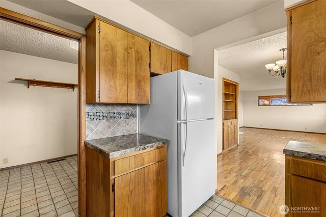 655 N Kansas Avenue, East Wenatchee, WA 98802