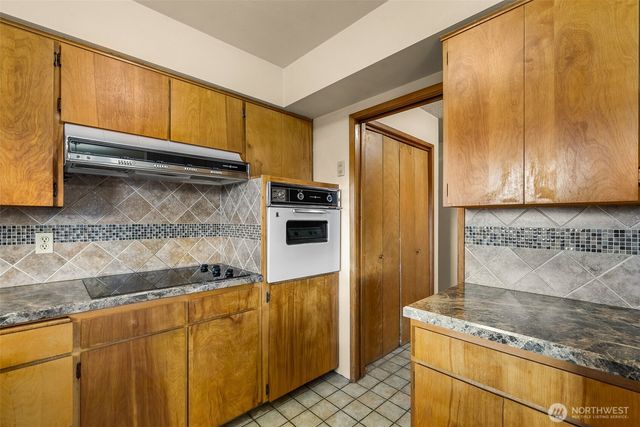 655 N Kansas Avenue, East Wenatchee, WA 98802