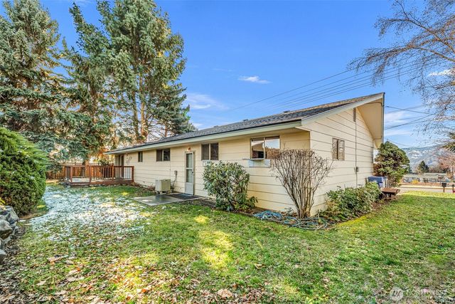 655 N Kansas Avenue, East Wenatchee, WA 98802