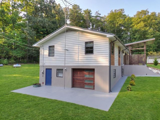 5700 Mobile Road, Blue Ridge, GA 30513