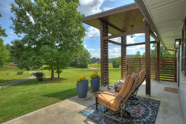5700 Mobile Road, Blue Ridge, GA 30513