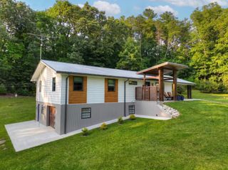 5700 Mobile Road, Blue Ridge, GA 30513