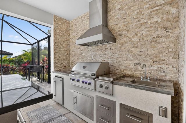 2009 6TH STREET E, Palmetto, FL 34221