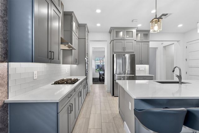 2009 6TH STREET E, Palmetto, FL 34221