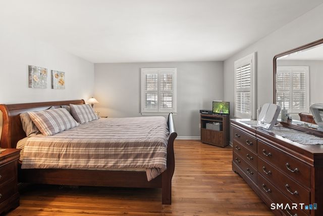 49 Minivale Road, Stamford, CT 06907