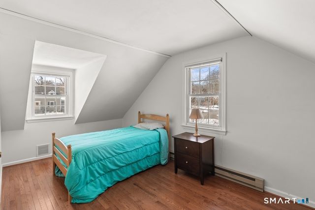 49 Minivale Road, Stamford, CT 06907