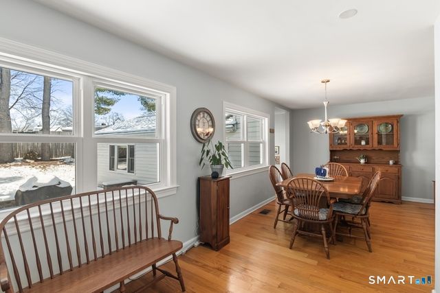 49 Minivale Road, Stamford, CT 06907