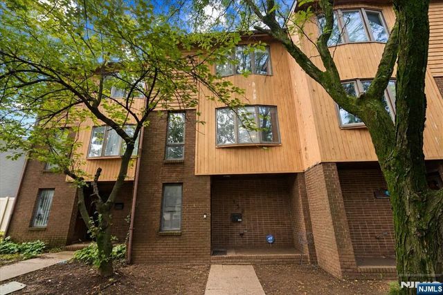 152 George Street, New Brunswick, NJ 08901