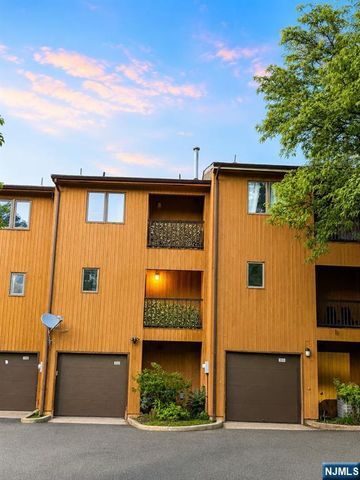 152 George Street, New Brunswick, NJ 08901