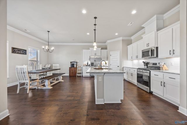 103 Tanner Drake Court, New Market, AL 35761