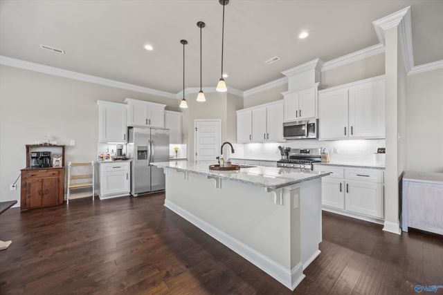 103 Tanner Drake Court, New Market, AL 35761