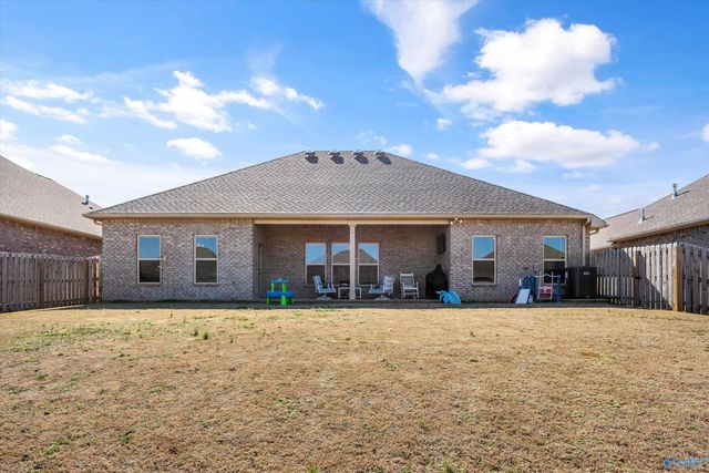 103 Tanner Drake Court, New Market, AL 35761