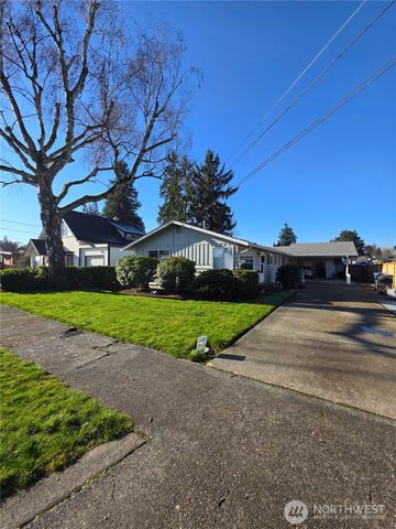 606 8th Street NW, Puyallup, WA 98371