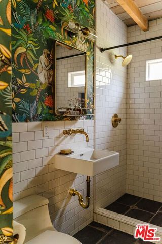 3958 Glenalbyn Drive, Los Angeles, CA 90065