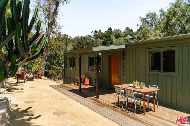 3958 Glenalbyn Drive, Los Angeles, CA 90065