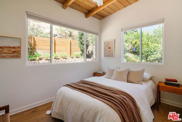 3958 Glenalbyn Drive, Los Angeles, CA 90065
