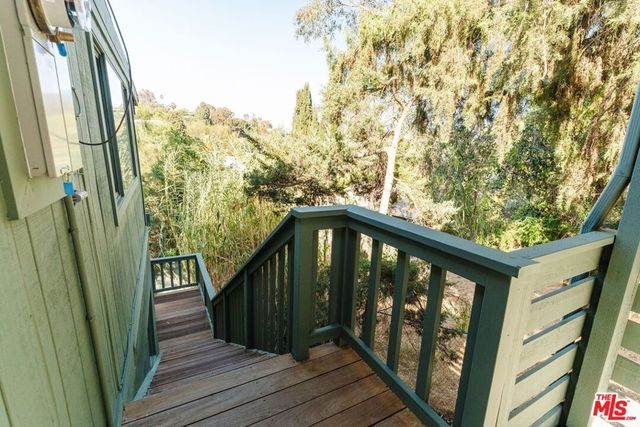 3958 Glenalbyn Drive, Los Angeles, CA 90065