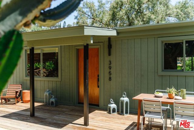 3958 Glenalbyn Drive, Los Angeles, CA 90065