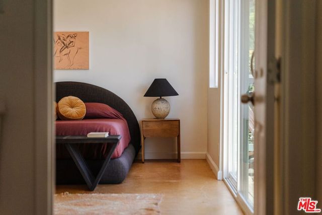 3958 Glenalbyn Drive, Los Angeles, CA 90065