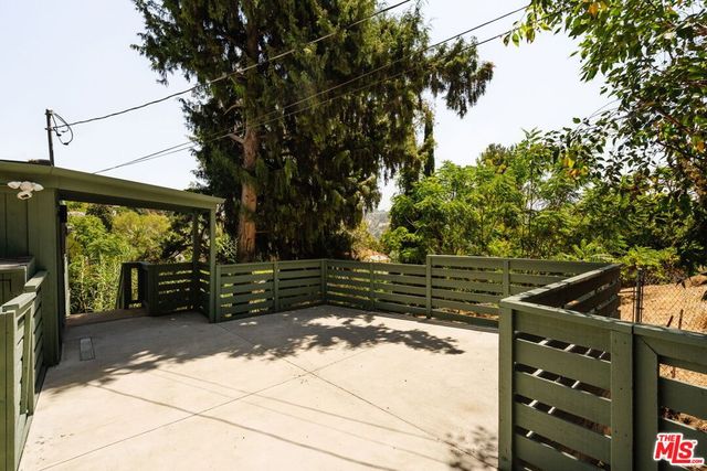 3958 Glenalbyn Drive, Los Angeles, CA 90065