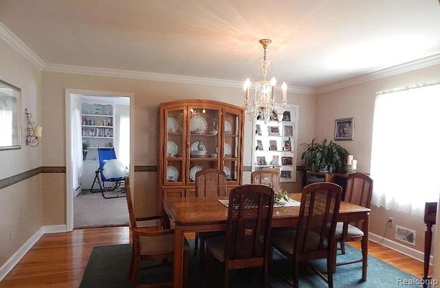 101 Cottage, Sturgis, MI 49091