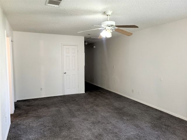 651 Meadow Park Drive, White Settlement, TX 76108