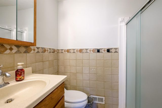 15 Middlesex Road, Merrimack, NH 03054