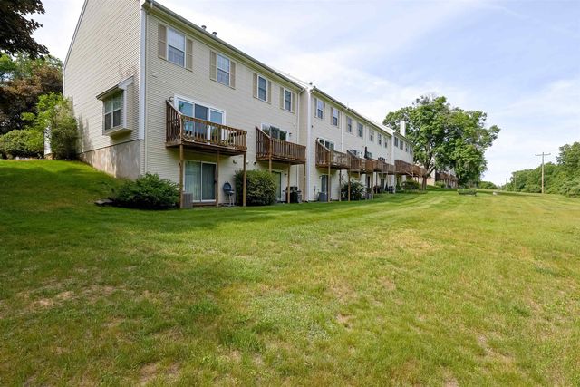 15 Middlesex Road, Merrimack, NH 03054