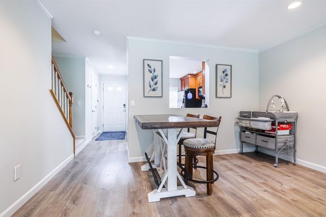 15 Middlesex Road, Merrimack, NH 03054