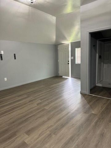 4049 Lucille Street C, Houston, TX 77026