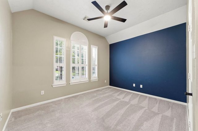 17207 Eagle Ledge Drive, Tomball, TX 77377