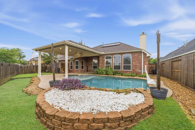 17207 Eagle Ledge Drive, Tomball, TX 77377