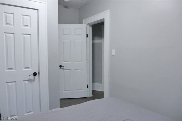 1453 W 107th Street, Cleveland, OH 44102