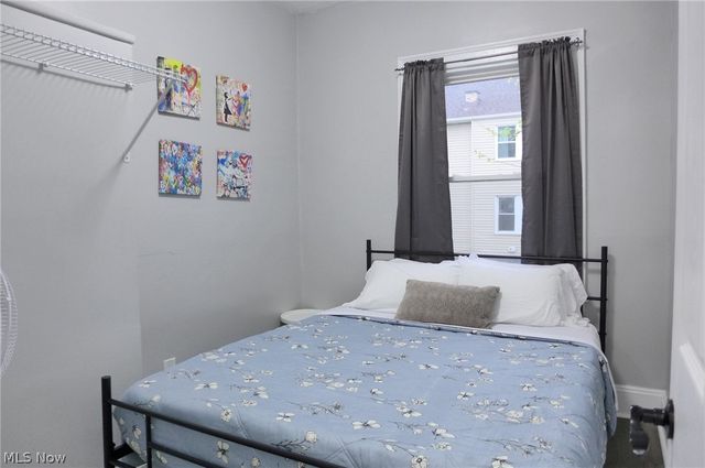 1453 W 107th Street, Cleveland, OH 44102