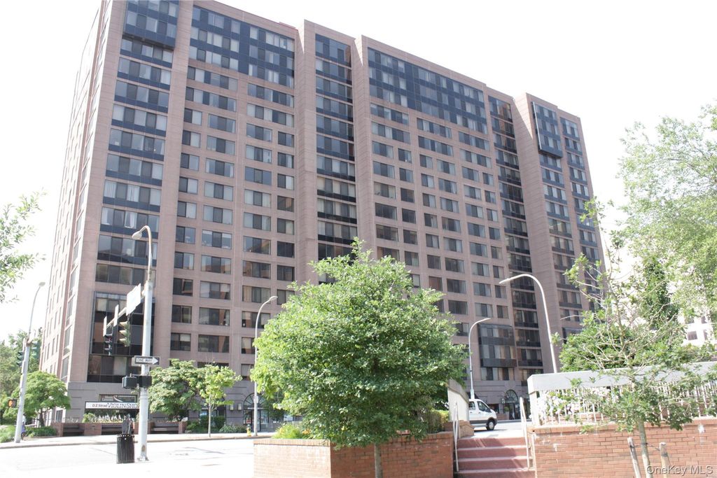 4 Martine Avenue 611, White Plains, NY 10606