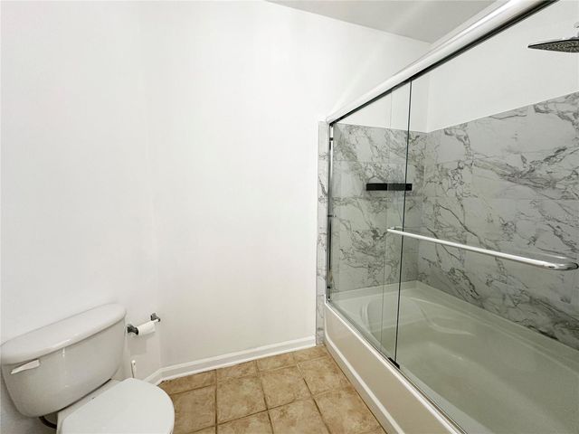 12843 MADISON POINTE CIRCLE E 201, Orlando, FL 32821