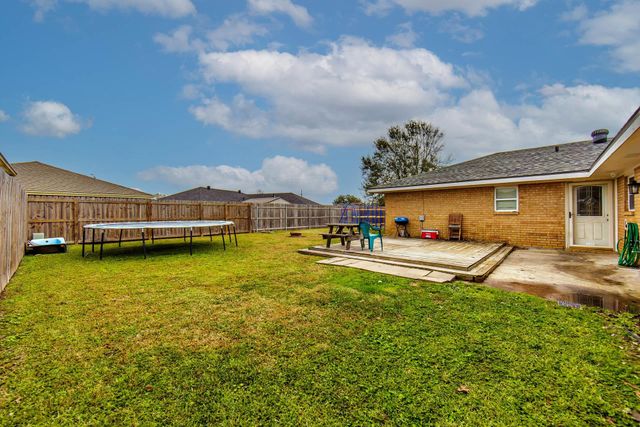 2103 Ruby Dr, Houma, LA 70363