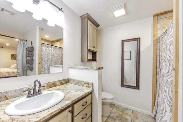 2103 Ruby Dr, Houma, LA 70363