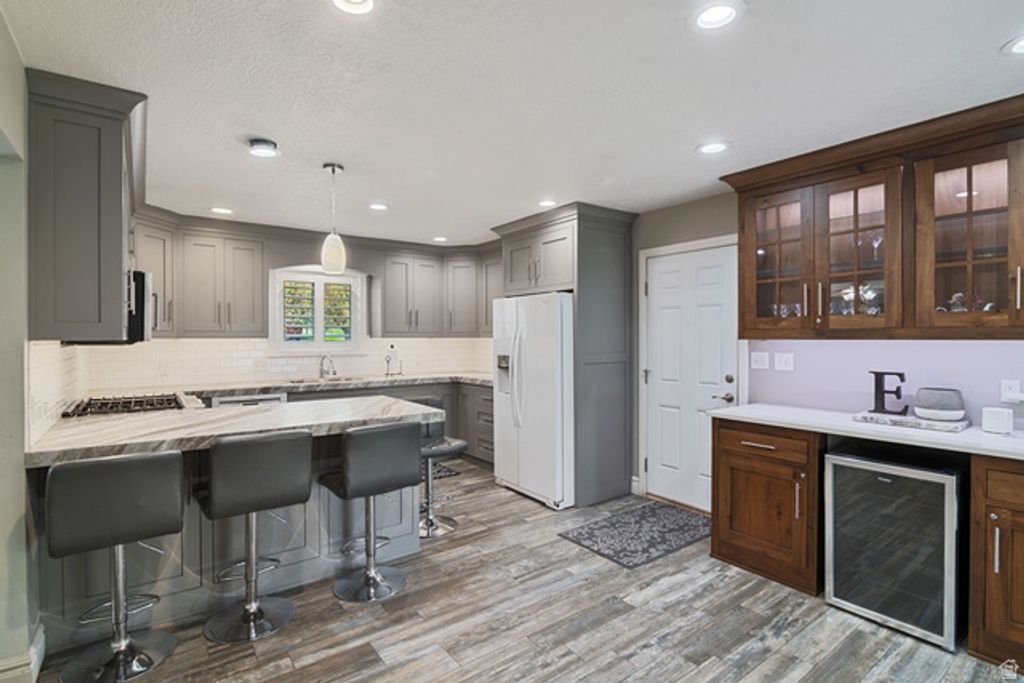 Image 3 of property listing at 237 S MAIN ST, Providence, UT 84332
