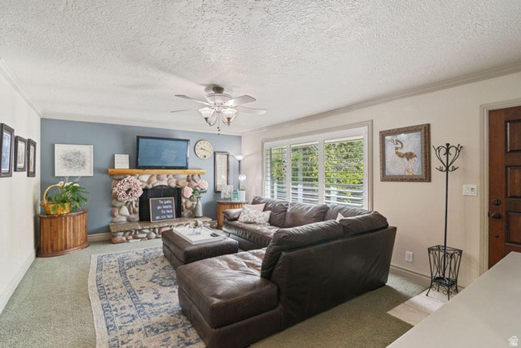 Image 6 of property listing at 237 S MAIN ST, Providence, UT 84332