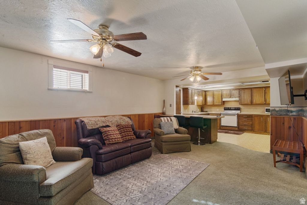 Image 9 of property listing at 237 S MAIN ST, Providence, UT 84332