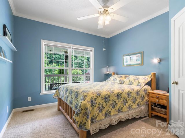 33 Copper Penny Lane, Burnsville, NC 28714