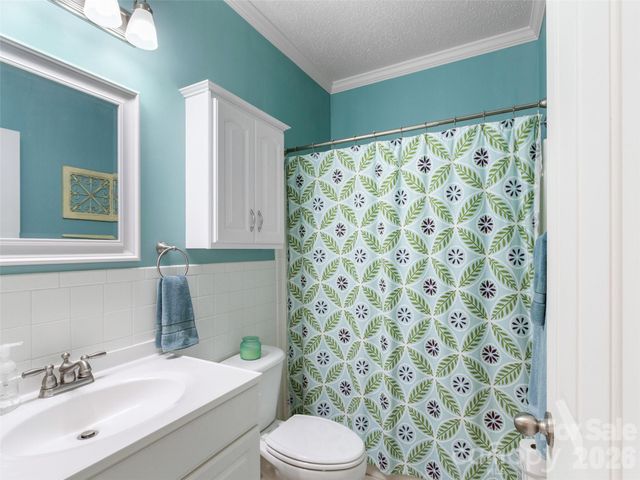 33 Copper Penny Lane, Burnsville, NC 28714