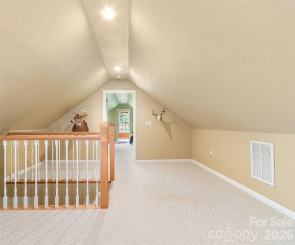 33 Copper Penny Lane, Burnsville, NC 28714