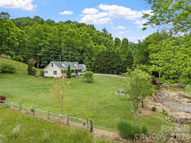 33 Copper Penny Lane, Burnsville, NC 28714